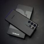 Samsung Should Learn from OnePlus Open's Packaging